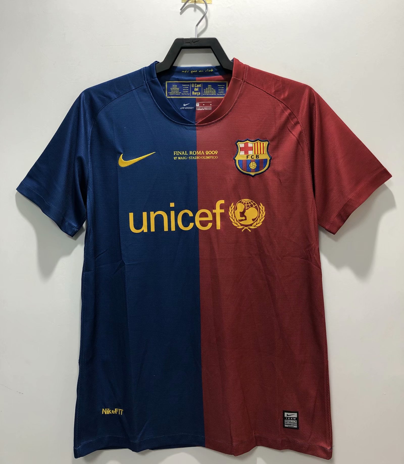 UEFA Champions League 08-09 Retro Version Barcelona Home Red & Blue Thailand Soccer Jersey AAA-311