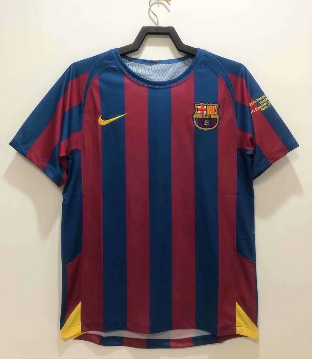 05-06 UEFA Champions League Retro Version Barcelona Home Red & Blue Thailand Soccer Jersey AAA-311