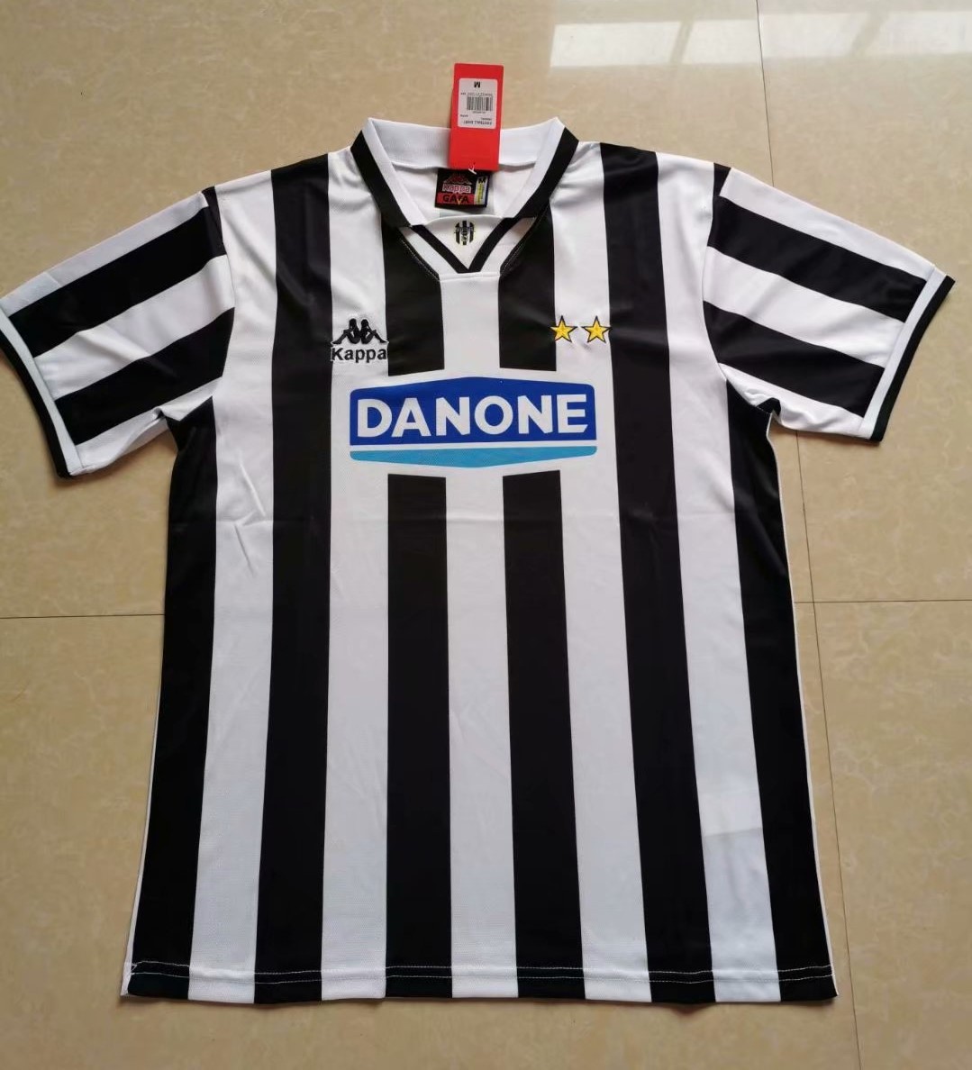 94/95 Retro Version Juventus Home Black & White Thailand LS Soccer Jersey AAA-41