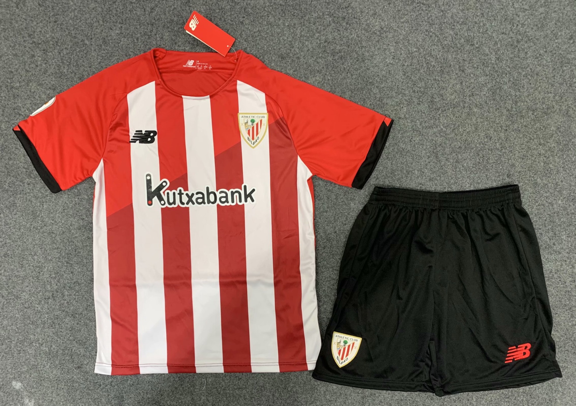 2021/22 Athletic Bilbao Home Red & Green Soccer Uniform-36