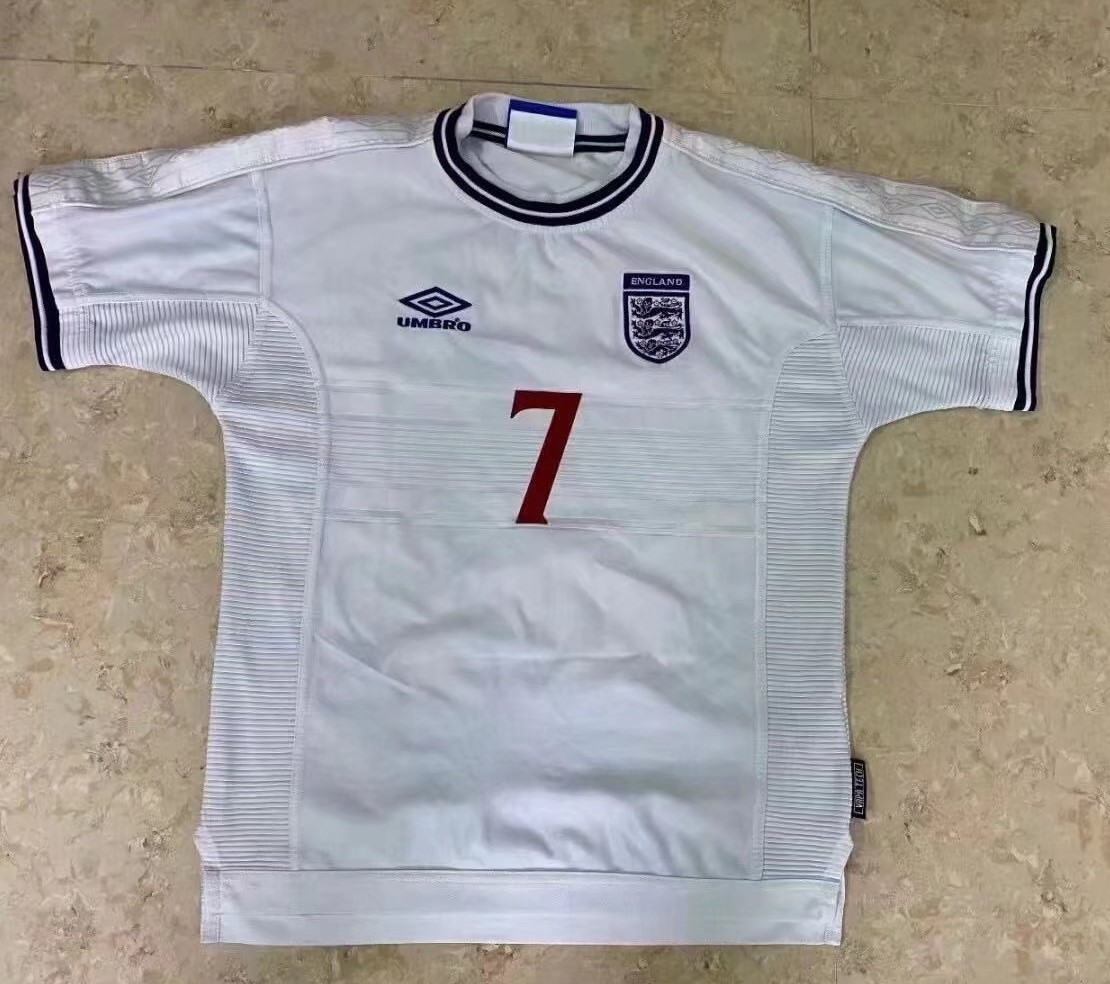 2000 Retro Verison England Home White #7 (BECKHAM) Thailand Soccer Jersey AAA-1041