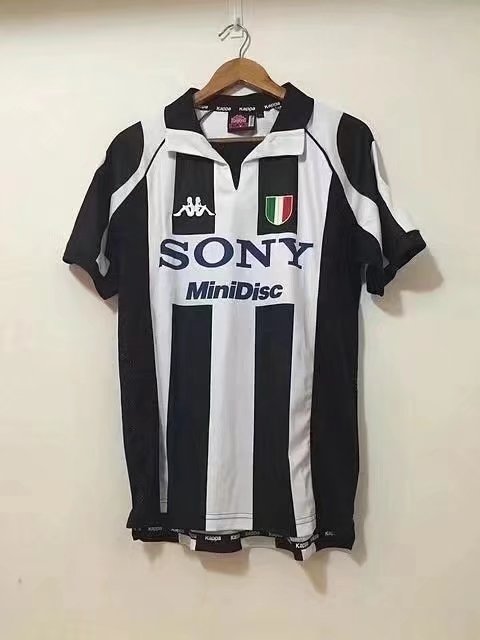 97/99 Retro Version Juventus Home Black & White Thailand Soccer Jersey AAA-811