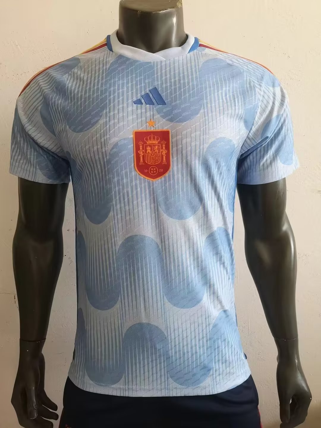 Player Version 2022 World Cup Spain Away Blue Thailand Soccer Jersey AAA-703