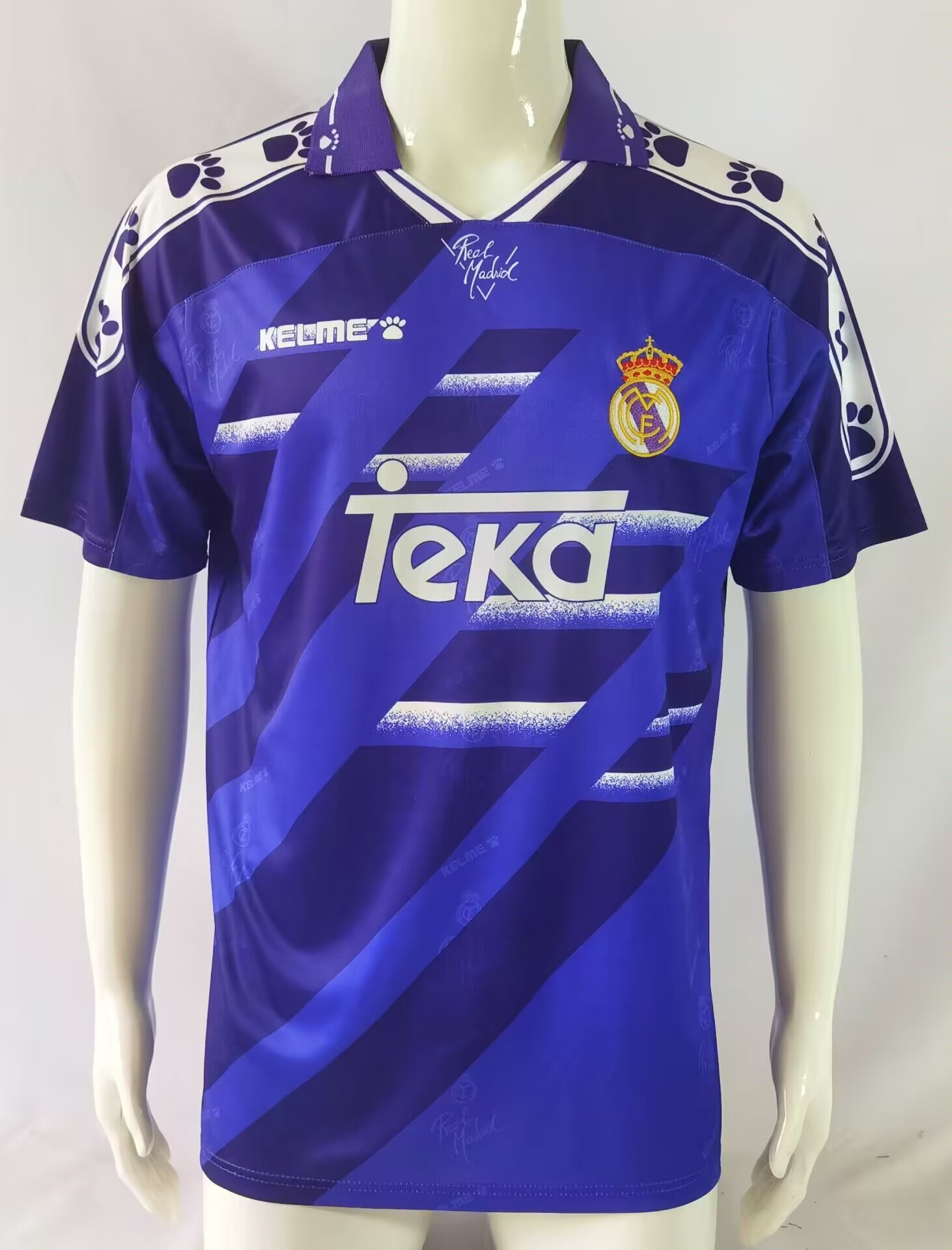 94/96 Retro Version Real Madrid Away Royal Blue Thailand Soccer Jersey AAA-1041/503