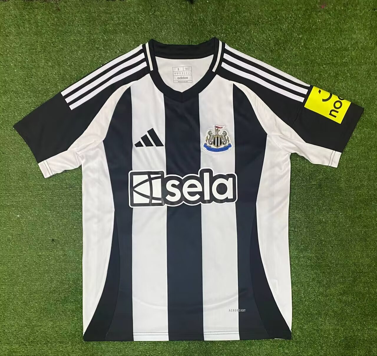 2024/25 Newcastle United Home Black & Blue Thailand Soccer Jersey AAA-705/320/416