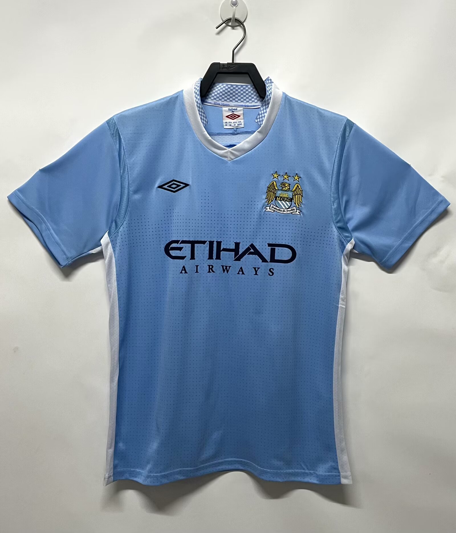 11-12 Retro Version Manchester City Home Blue Thailand Soccer Jersey AAA-1041/811