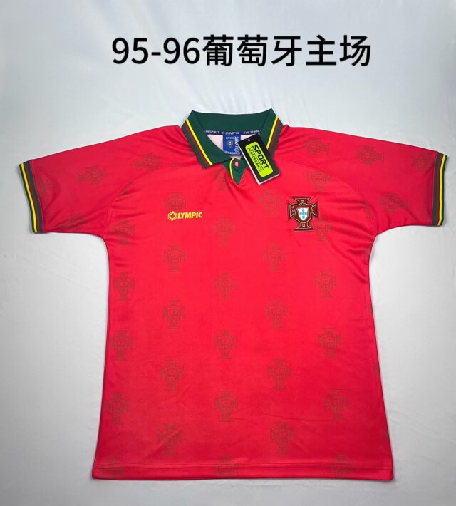 1995/96 Retro Version Portugal Home Red Thailand Soccer Jersey AAA-709