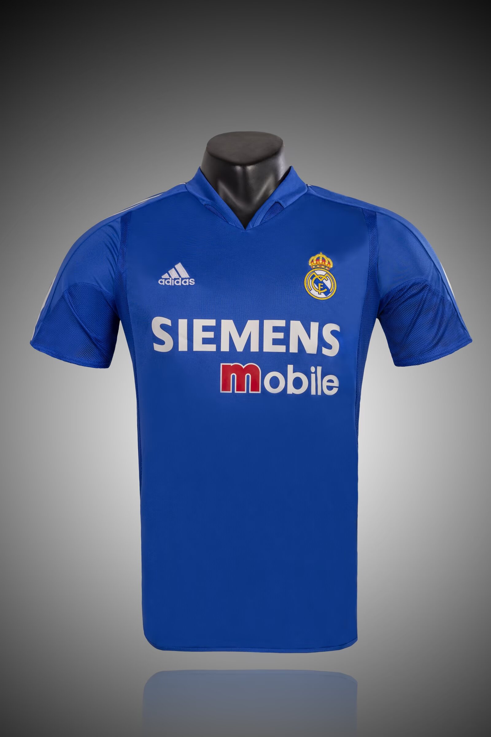 04/05 Retro Version Real Madrid 2nd Away Blue Thailand Soccer Jersey AAA-1041