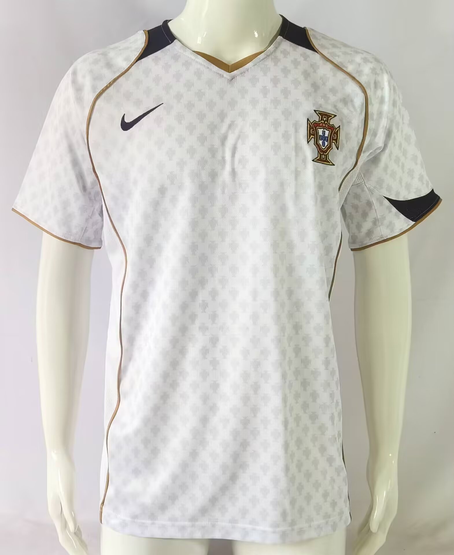 04 Retro Version Portugal Away White Thailand Soccer Jersey AAA-503