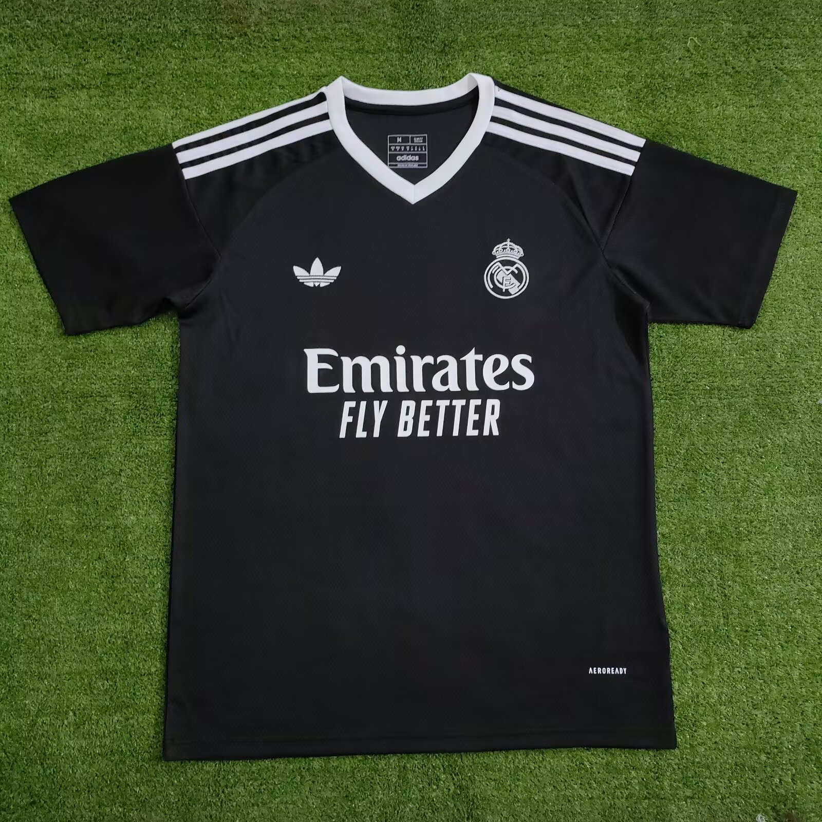 2024/25 Real Madrid Black Thailand Soccer Training Jerseys-416