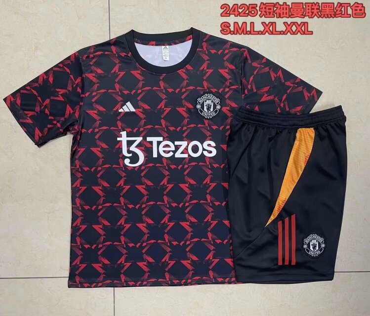 2024/25 Manchester United Red & Black Shorts-Sleeve Thailand Tracksuit Uniform-815