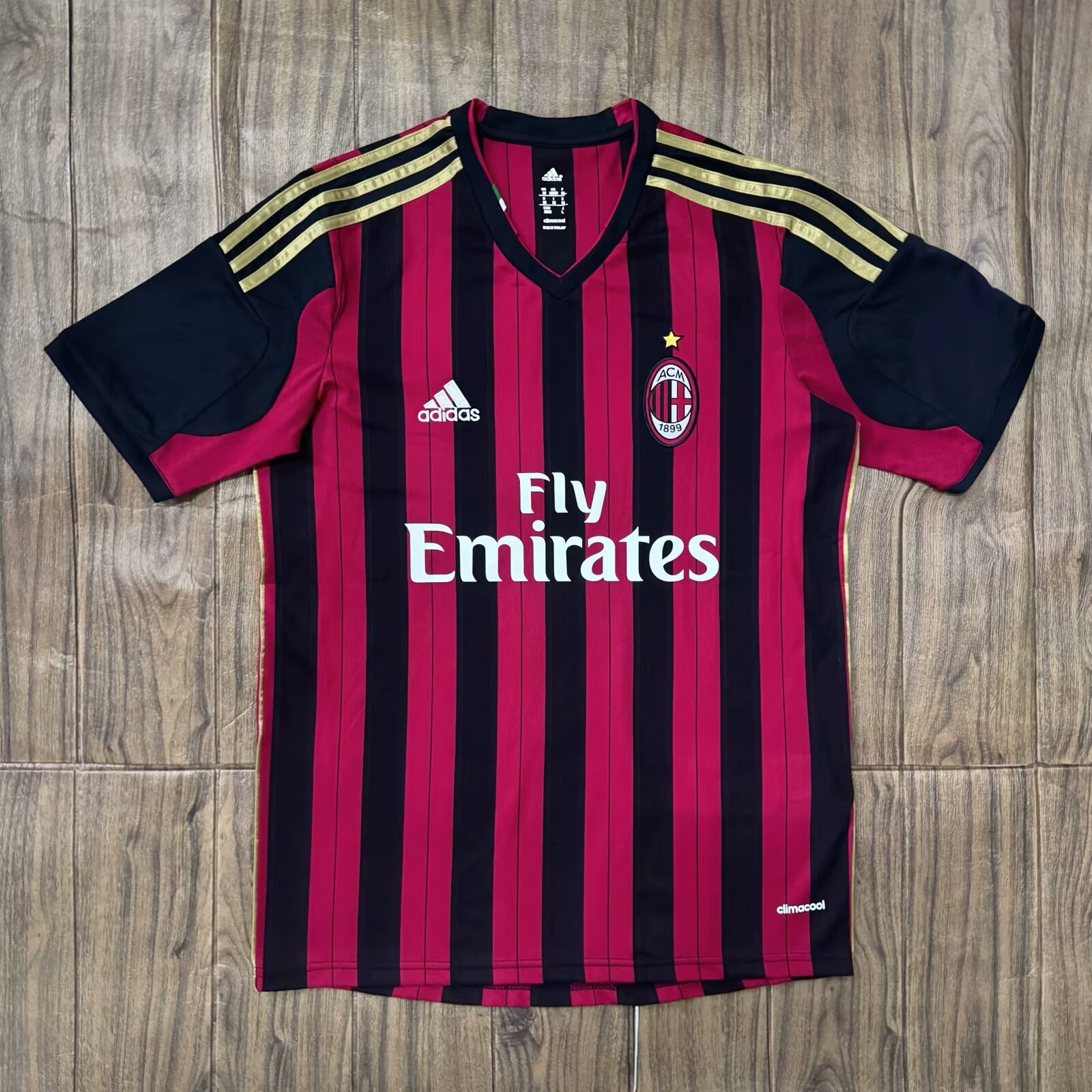 13-14 Retro Version AC Milan Home Red & Black Thailand Soccer Jersey AAA-2041/601