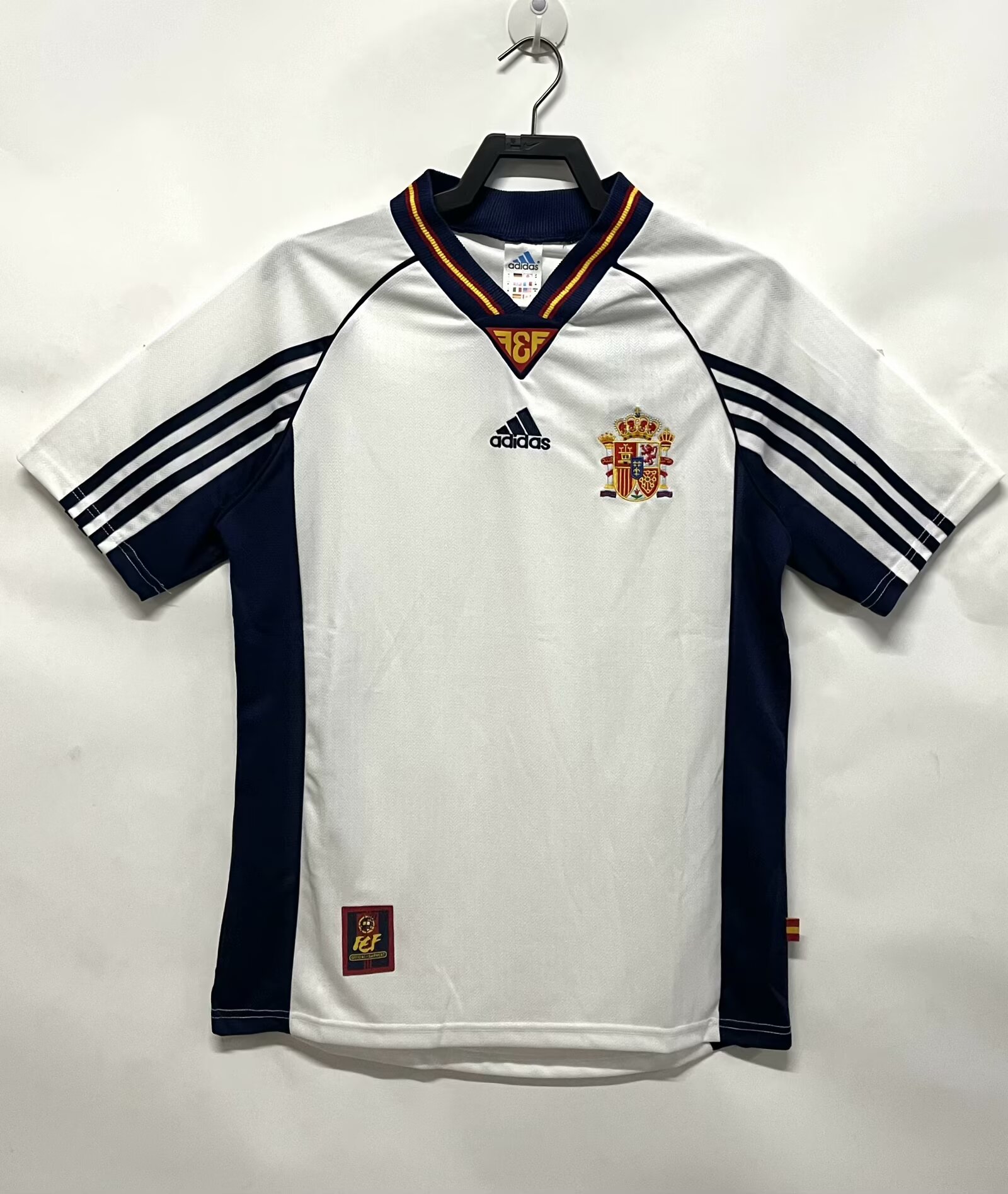 98 Retro Spain Away Black & White Thailand Soccer Jersey AAA-1041/811