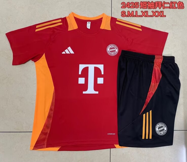 2024/25 Bayern München Red Shorts-Sleeve Thailand Soccer Uniform-815