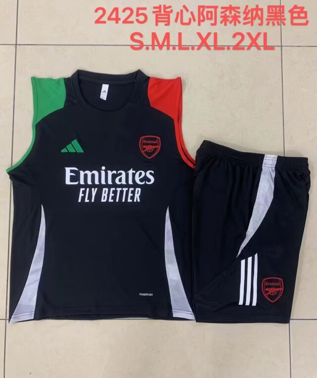 2024/25 Arsenal Black Shorts-Sleeve Soccer Tracksuit Uniform-815