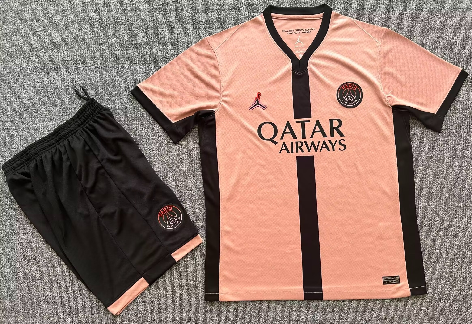 2024/25 Paris SG 2nd Away Pink Soccer Uniform-315