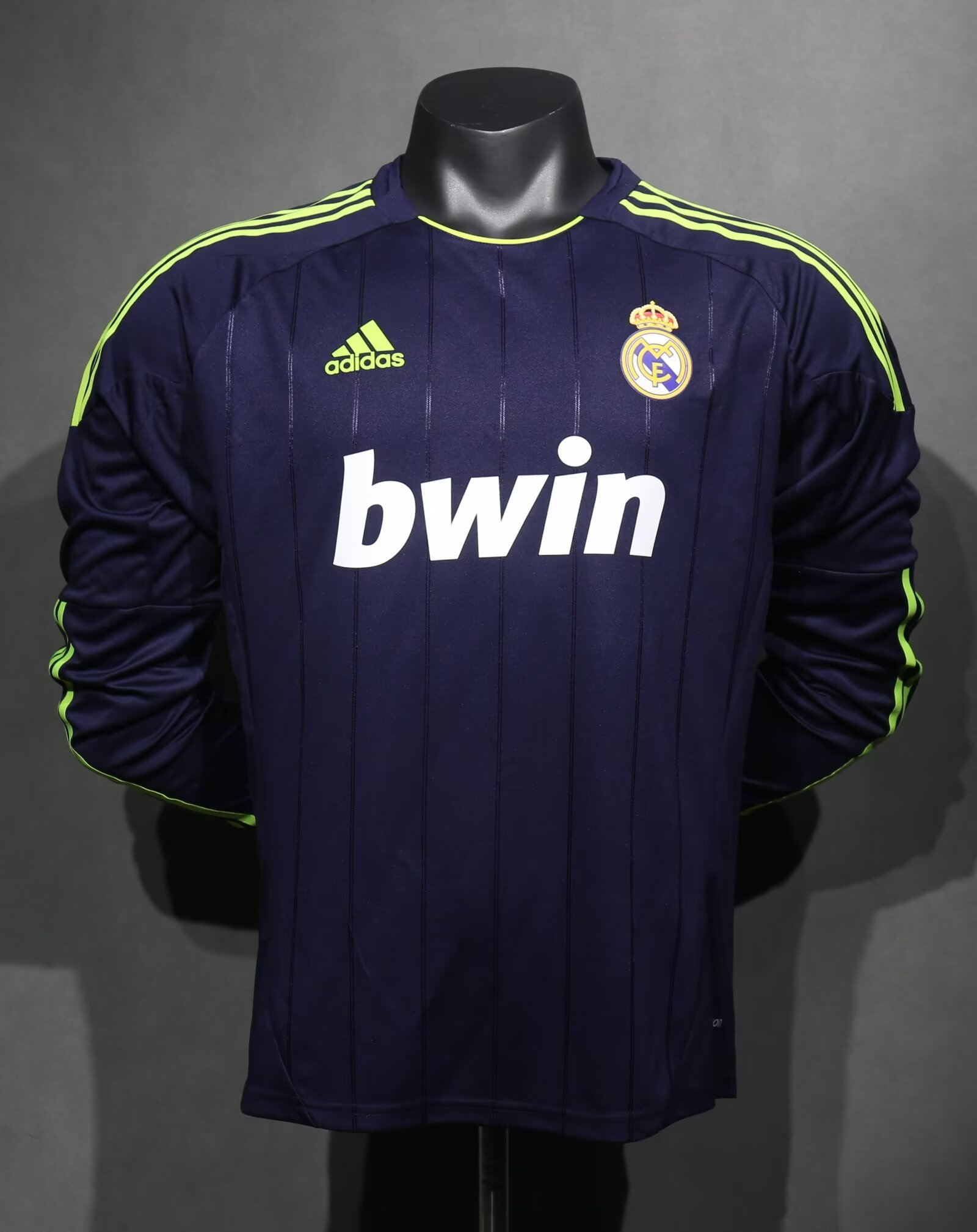 Player Retro Version 12/13 Real Madrid Away Royal Blue Thailand LS Soccer Jersey AAA-703