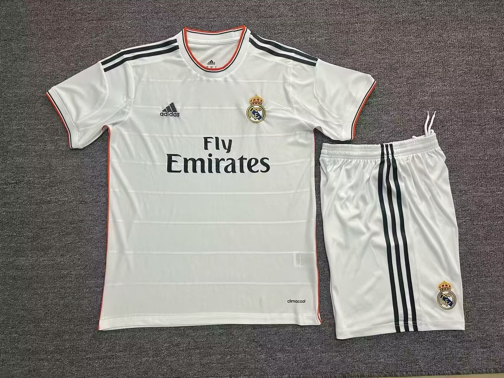 2013/14 Retro Version Real Madrid Home White Soccer Uniform-315