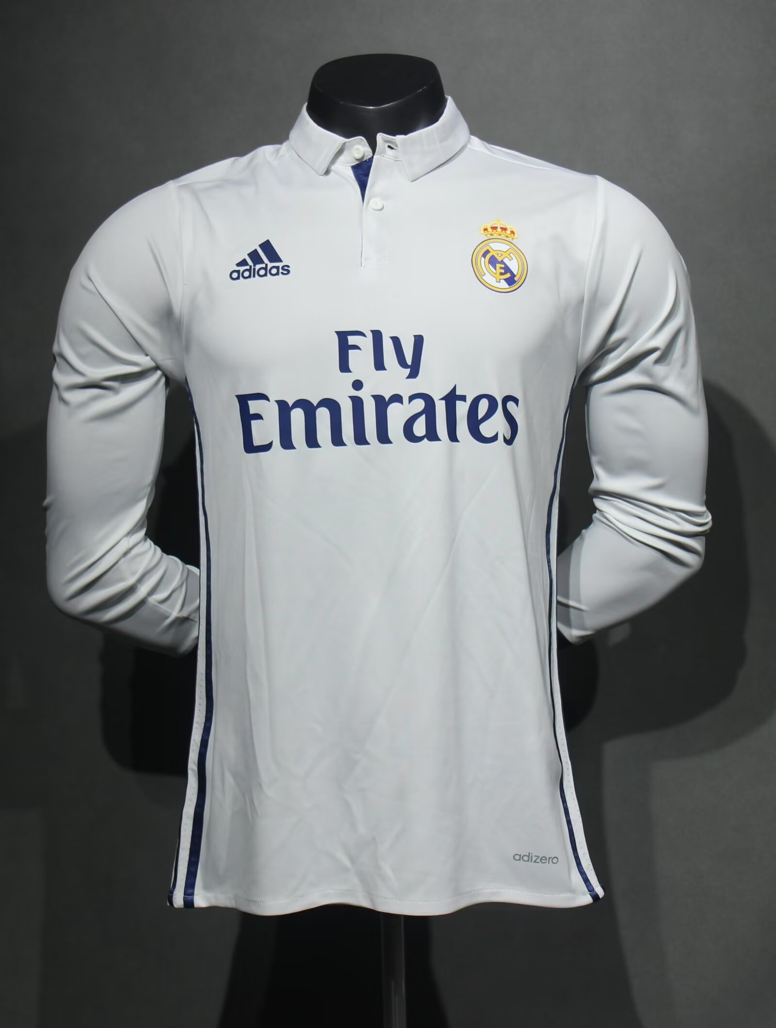 Player Retro Version 2016/17 Real Madrid Home White Thailand LS Soccer Jersey AAA-703